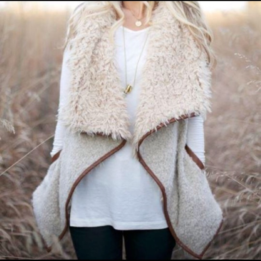 Women’s Open-front Sherpa Vest Cardigan